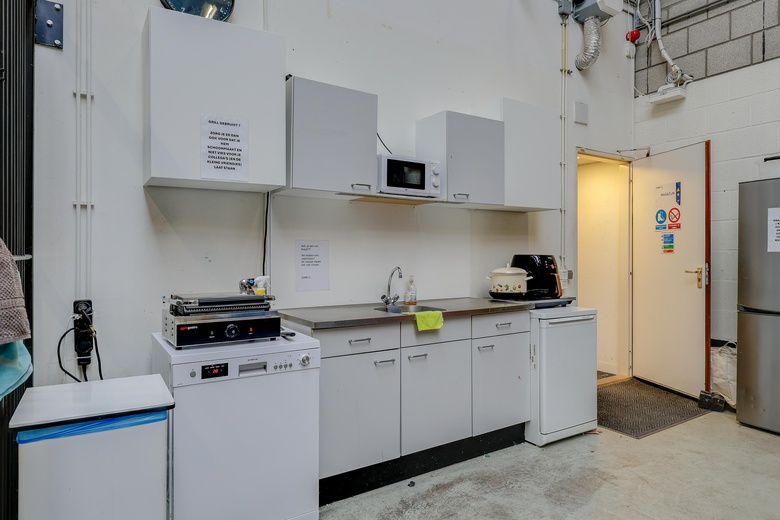 BedrijfsruimteaanAntennestraat 66<br/> inAlmere