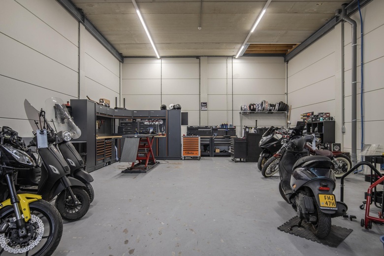 BedrijfsruimteaanHondiusstraat 28 K<br/> inArnhem BedrijfsruimteaanHondiusstraat 28 K<br/> inArnhem