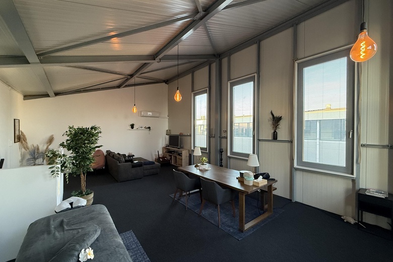 BedrijfsruimteaanHoofdweg-Noord 9 e<br/> inNieuwerkerk aan den IJssel