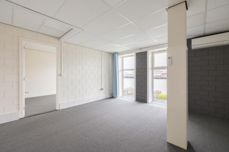 KantoorruimteaanNijverheidstraat 40<br/> inCapelle KantoorruimteaanNijverheidstraat 40<br/> inCapelle