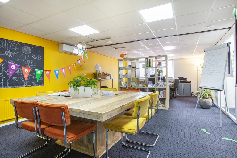 KantoorruimteaanFokkerstraat 22<br/> inReeuwijk KantoorruimteaanFokkerstraat 22<br/> inReeuwijk