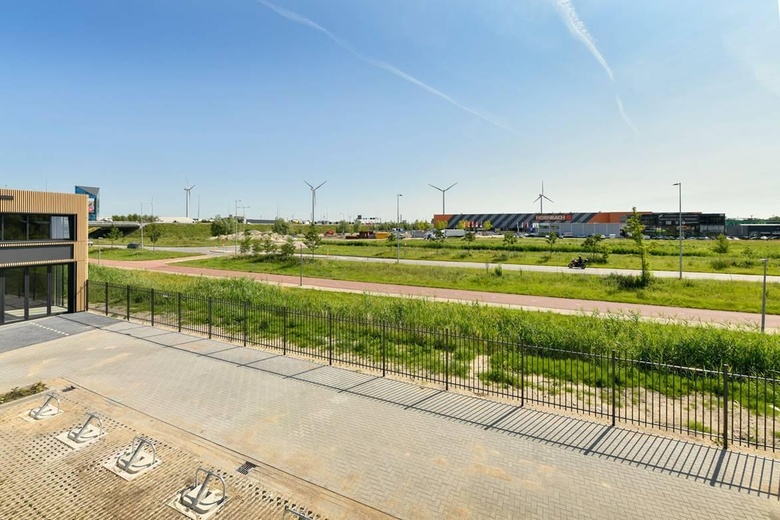 BedrijfsruimteaanJarmuiden 27 G<br/> inAmsterdam