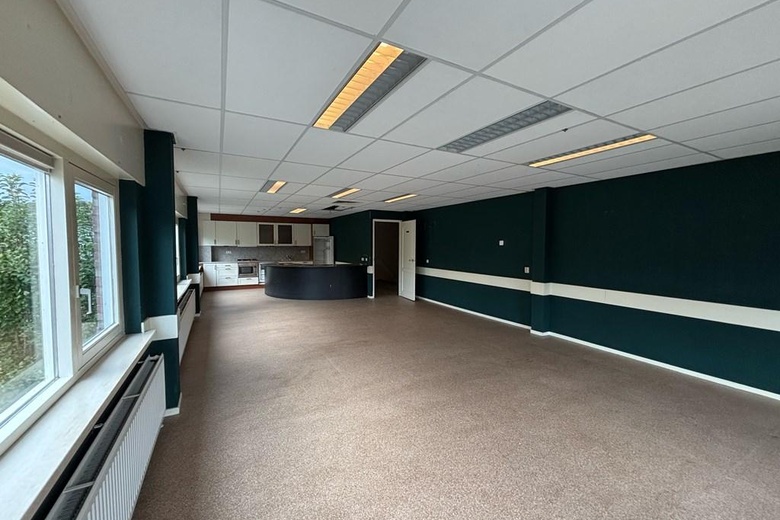 BedrijfsruimteaanNijverheidspad 3 A<br/> inUrk