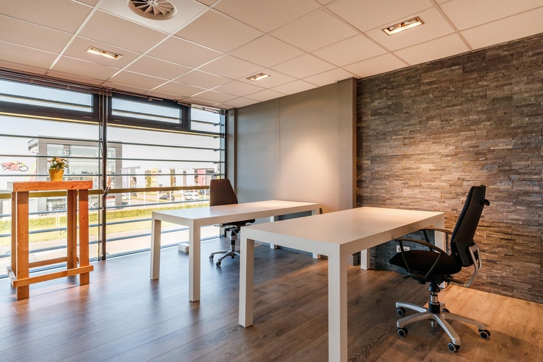 KantoorruimteaanEdisonweg 1c en 1d<br/> inIJsselstein