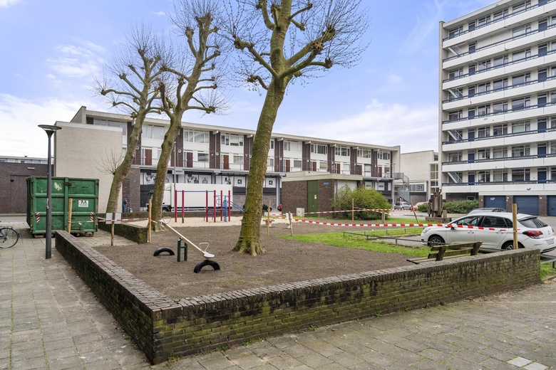 BedrijfsruimteaanHisveltplein 21 - 35<br/> inArnhem