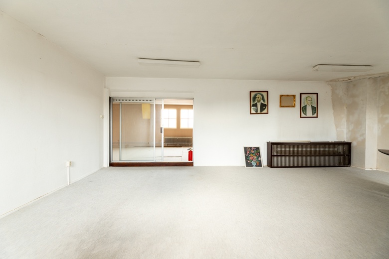 BedrijfsruimteaanHoutstraat 6<br/> inMegen BedrijfsruimteaanHoutstraat 6<br/> inMegen