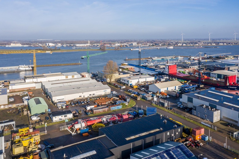 KantoorruimteaanBeatrixhaven 8 b<br/> inWerkendam KantoorruimteaanBeatrixhaven 8 b<br/> inWerkendam