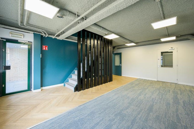BedrijfsruimteaanDriemanssteeweg 52<br/> inRotterdam BedrijfsruimteaanDriemanssteeweg 52<br/> inRotterdam