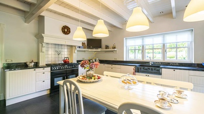 Bekijk foto 25 in  aan de  in 