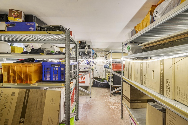 BedrijfsruimteaanZuiderzeestraatweg 233<br/> inOldebroek