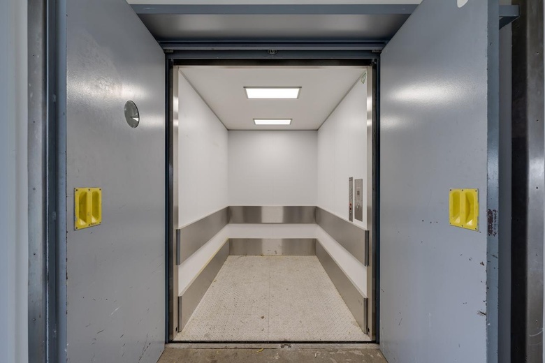 KantoorruimteaanWerner von Siemensstraat 5<br/> inZoetermeer KantoorruimteaanWerner von Siemensstraat 5<br/> inZoetermeer