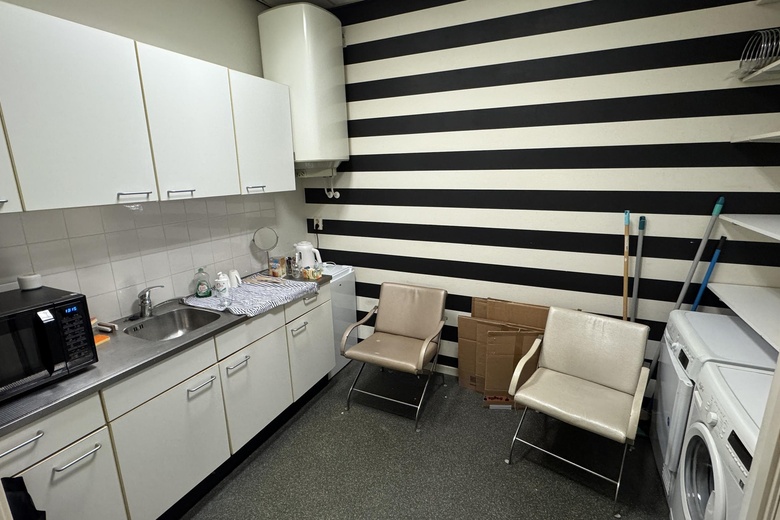 WinkelruimteaanMolenstraat 45 A 1<br/> inDen Haag