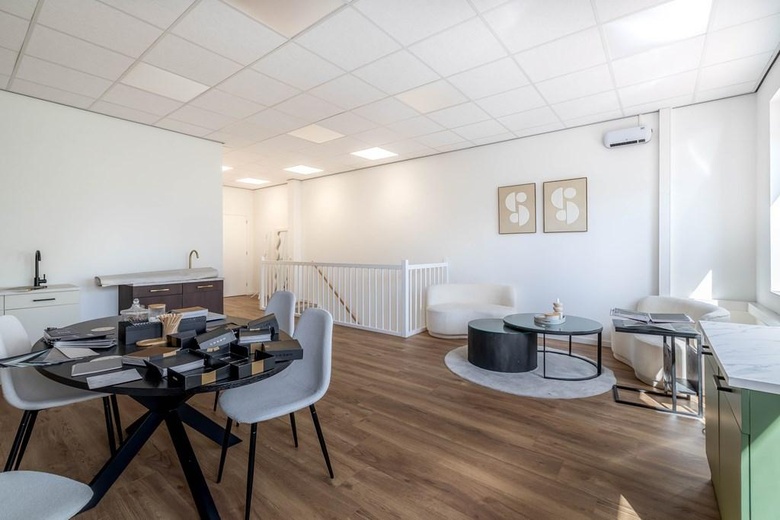 BedrijfsruimteaanStaringlaan 14 D<br/> inWaddinxveen