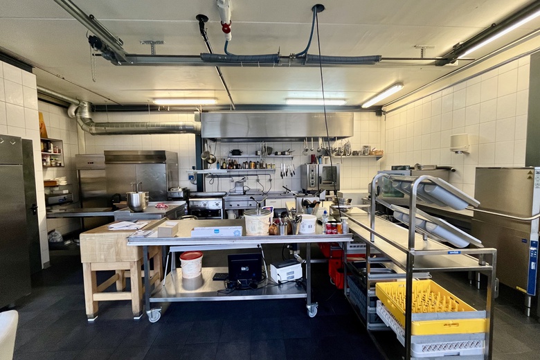 HorecaaanMetaalstraat 18 a<br/> inHaaksbergen HorecaaanMetaalstraat 18 a<br/> inHaaksbergen