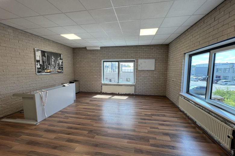 KantoorruimteaanMandenmakerstraat 28<br/> inRidderkerk KantoorruimteaanMandenmakerstraat 28<br/> inRidderkerk