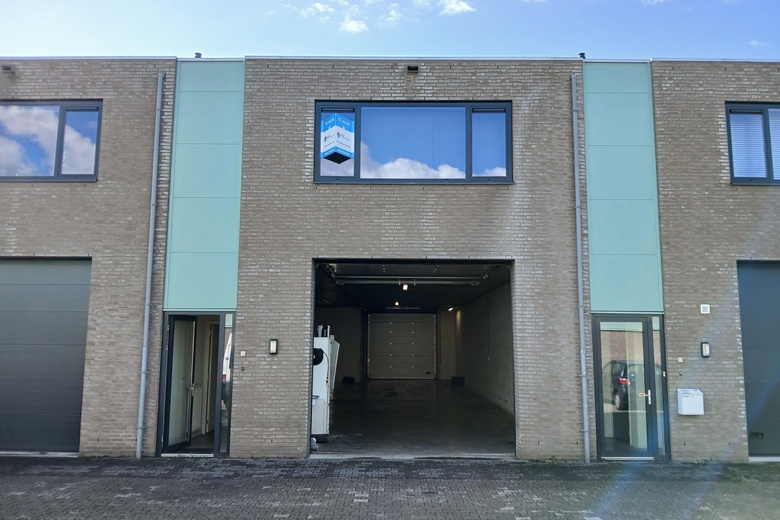 BedrijfsruimteaanHoutzagerijstraat 1<br/> inMill BedrijfsruimteaanHoutzagerijstraat 1<br/> inMill