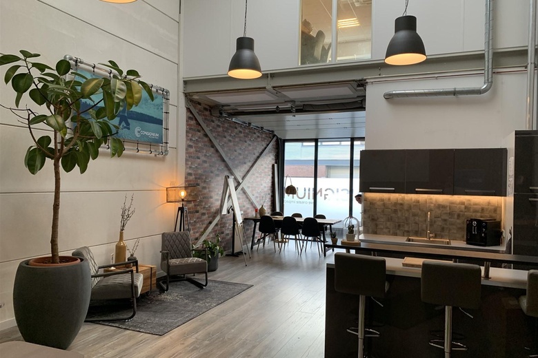 BedrijfsruimteaanKoningsweg 2 30<br/> inSoest