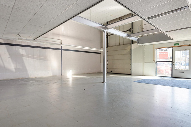 BedrijfsruimteaanEuromarkt 129<br/> inAlphen aan den Rijn