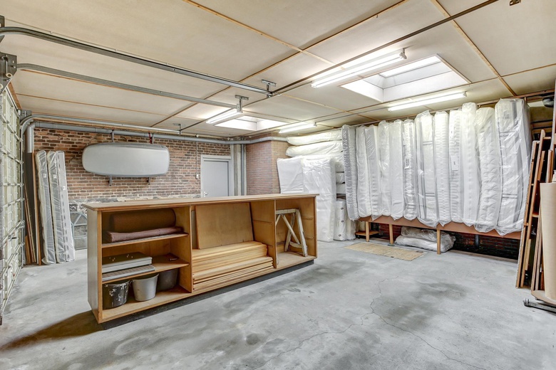 WinkelruimteaanWaterstraat 54<br/> inTiel WinkelruimteaanWaterstraat 54<br/> inTiel