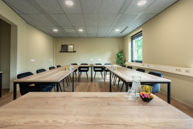 KantoorruimteaanWethouder Beversstraat 185<br/> inEnschede