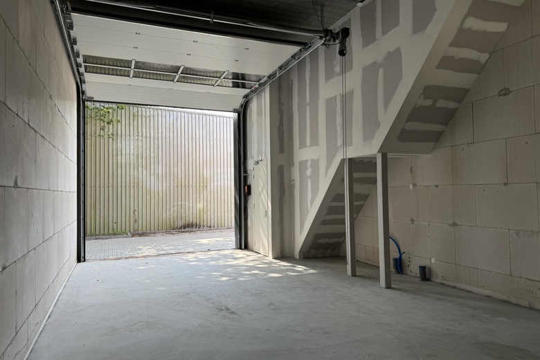 BedrijfsruimteaanAmersfoortsestraat 76 07<br/> inSoesterberg