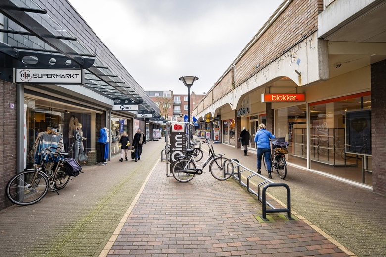WinkelruimteaanOostermeent-West 9<br/> inHuizen WinkelruimteaanOostermeent-West 9<br/> inHuizen
