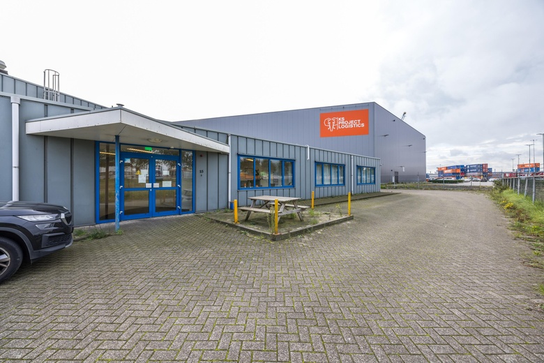BedrijfsruimteaanGraanweg 15<br/> inMoerdijk BedrijfsruimteaanGraanweg 15<br/> inMoerdijk