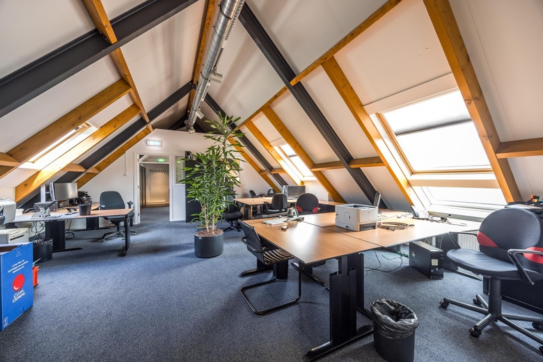 KantoorruimteaanVoorveste 17 - 19<br/> inHouten KantoorruimteaanVoorveste 17 - 19<br/> inHouten