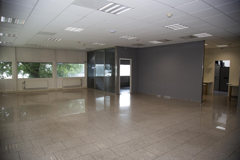 BedrijfsruimteaanEdisonstraat 27<br/> inTiel