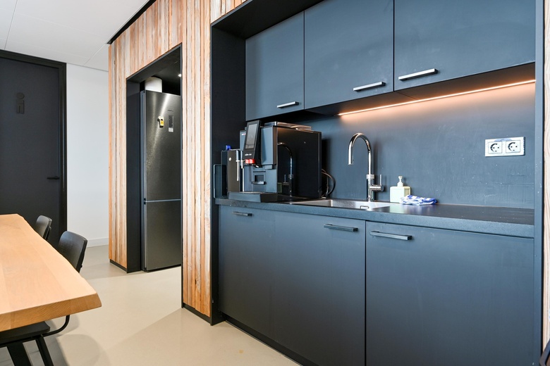 KantoorruimteaanGalvanistraat 123<br/> inEde