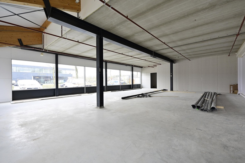 WinkelruimteaanEdeseweg 101<br/> inWekerom WinkelruimteaanEdeseweg 101<br/> inWekerom