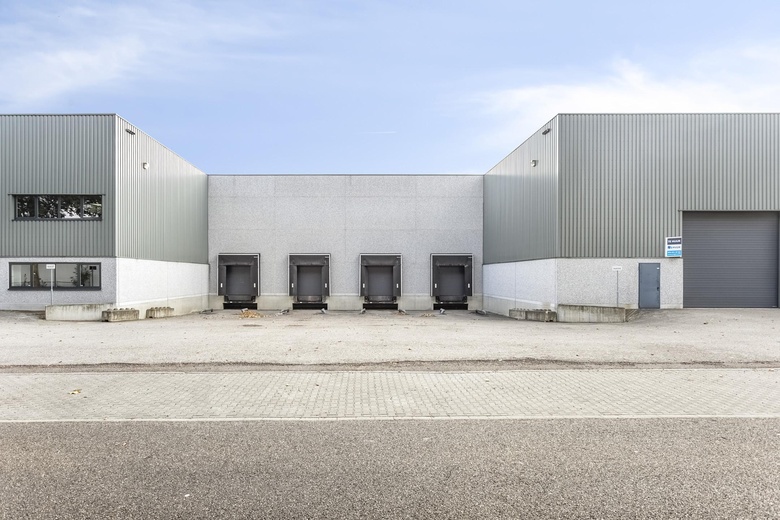 BedrijfsruimteaanHandelsstraat 9<br/> inSittard BedrijfsruimteaanHandelsstraat 9<br/> inSittard