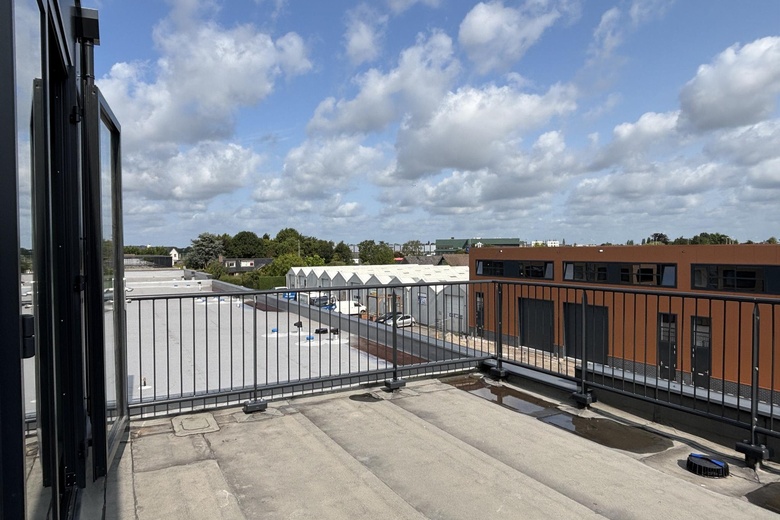 BedrijfsruimteaanAfmijnstraat 5<br/> inAmstelveen BedrijfsruimteaanAfmijnstraat 5<br/> inAmstelveen
