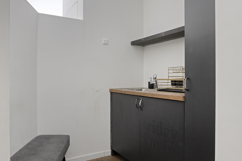 WinkelruimteaanBergse Dorpsstraat 31<br/> inRotterdam