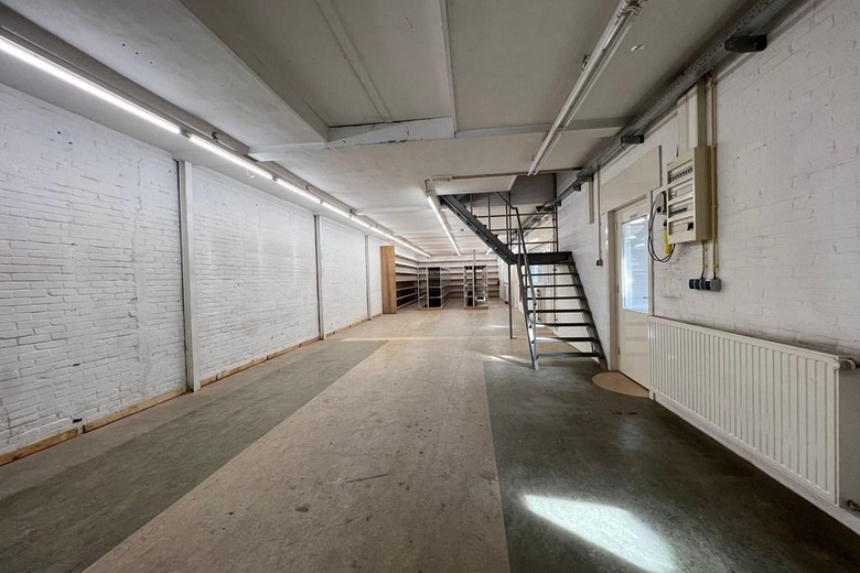 BedrijfsruimteaanBuurtlaan west 15 a<br/> inVeenendaal BedrijfsruimteaanBuurtlaan west 15 a<br/> inVeenendaal
