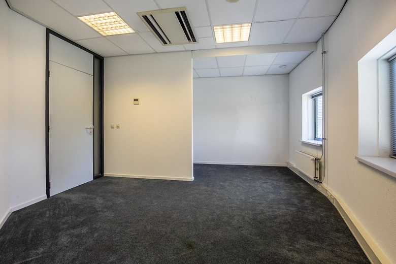 BedrijfsruimteaanIJzersteden 7<br/> inEnschede BedrijfsruimteaanIJzersteden 7<br/> inEnschede