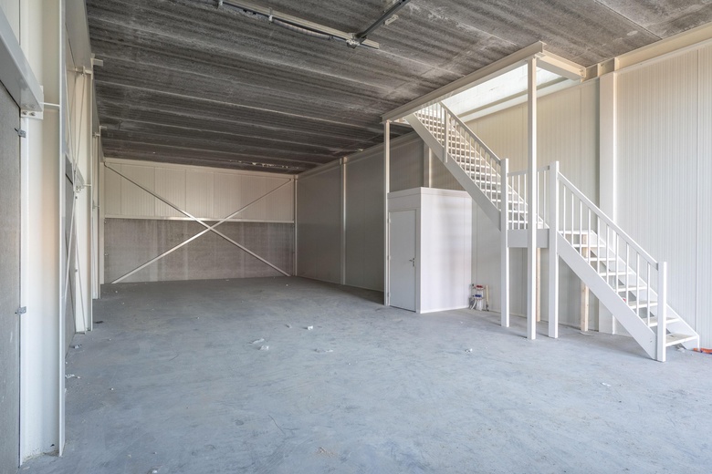 BedrijfsruimteaanMaaseikerweg 9 B<br/> inSusteren