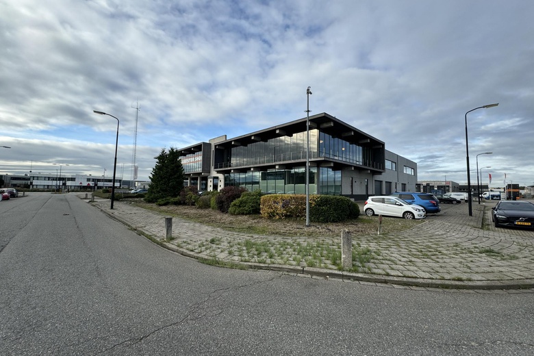WinkelruimteaanGenieweg 54<br/> inMijdrecht WinkelruimteaanGenieweg 54<br/> inMijdrecht