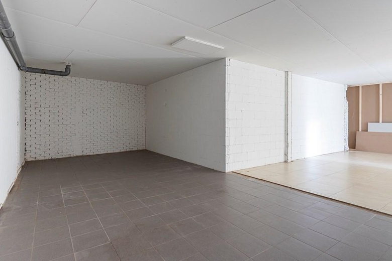 WinkelruimteaanVoorstraat 21<br/> inWoerden WinkelruimteaanVoorstraat 21<br/> inWoerden