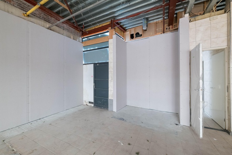 WinkelruimteaanMr P J Oudweg 38<br/> inZuidland