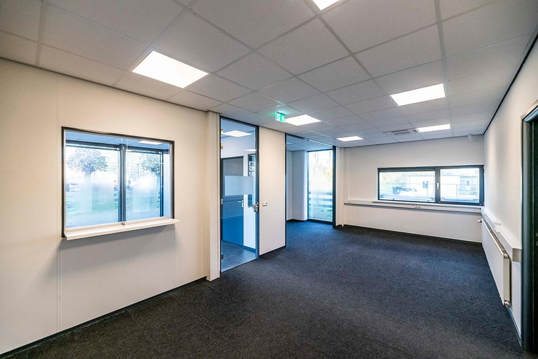 BedrijfsruimteaanVeerplaat 100<br/> inDordrecht