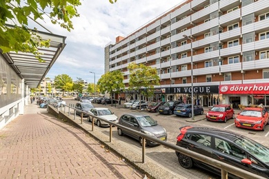 Bekijk foto 2 van Kreeftstraat 10