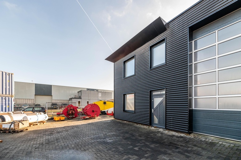 KantoorruimteaanBeatrixhaven 8 b<br/> inWerkendam KantoorruimteaanBeatrixhaven 8 b<br/> inWerkendam