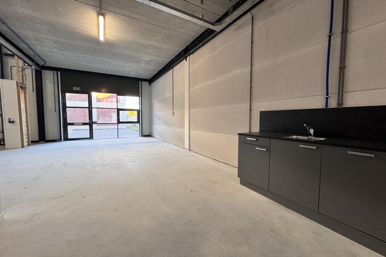 BedrijfsruimteaanHavenstraat 78 d<br/> inHuizen