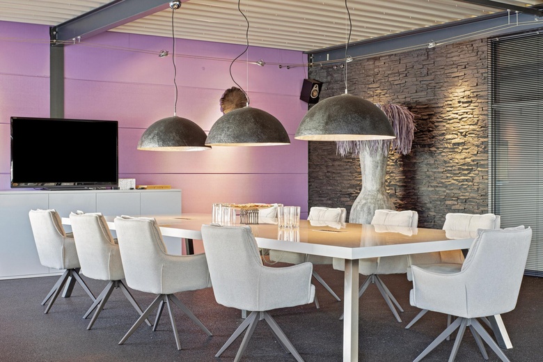 Bedrijfsruimteaan's-Gravenweg 332<br/> inNieuwerkerk aan den IJssel