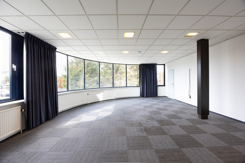 BedrijfsruimteaanDe Groote Heeze 37<br/> inHeijen