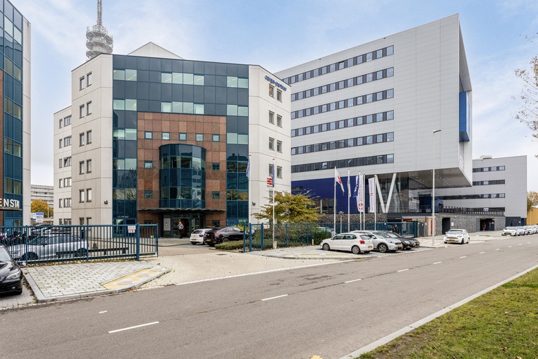 KantoorruimteaanWaalhaven Z.z. 12 A<br/> inRotterdam