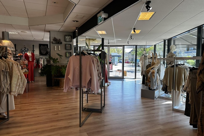WinkelruimteaanErasmuslaan 1<br/> inHeerhugowaard WinkelruimteaanErasmuslaan 1<br/> inHeerhugowaard