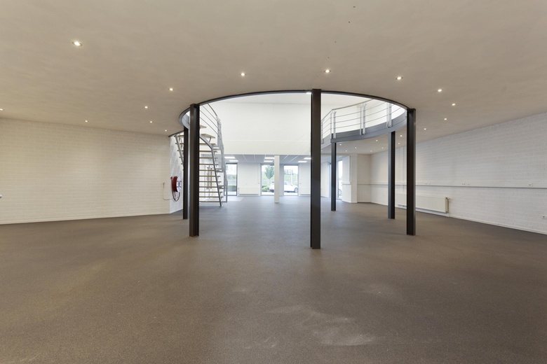 BedrijfsruimteaanProf. Asserweg 22<br/> inWaalwijk