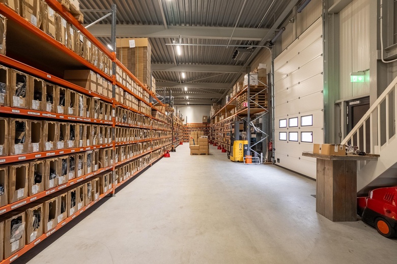 BedrijfsruimteaanNijverheidsstraat 10 a<br/> inEibergen